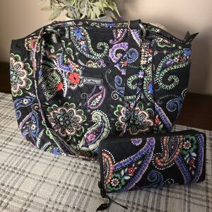 Vera Bradley Medium Bucket Handbag Matching Wallet